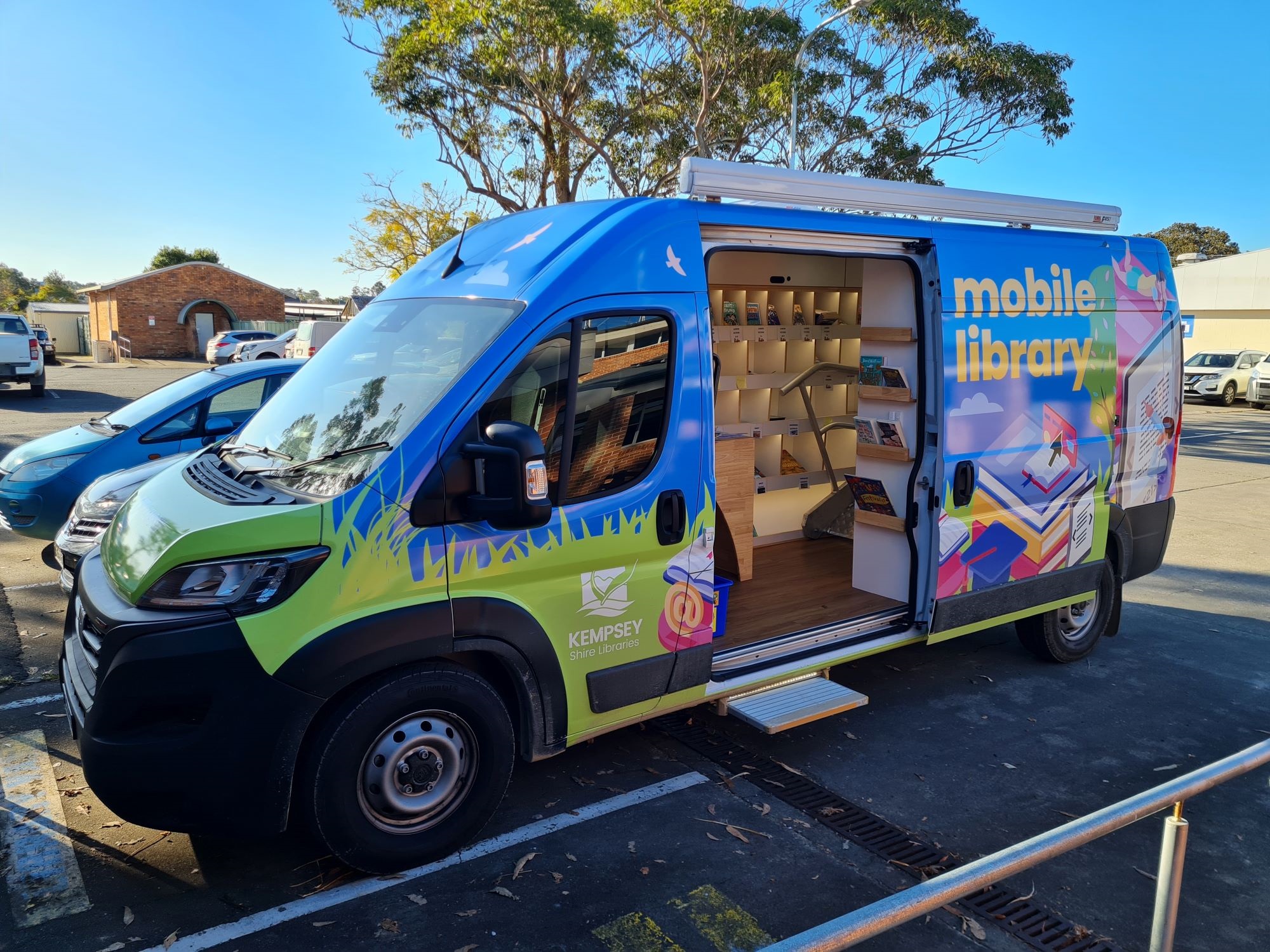 Library van open - small.jpg