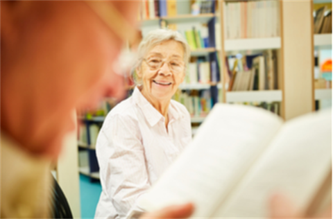 Older lady in Library